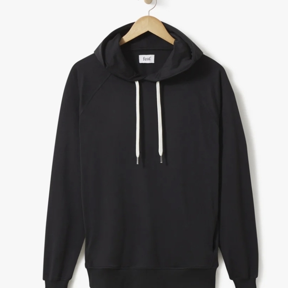 FEAT NWT XL Black Hoodie with Drawstring Hood and Pocket